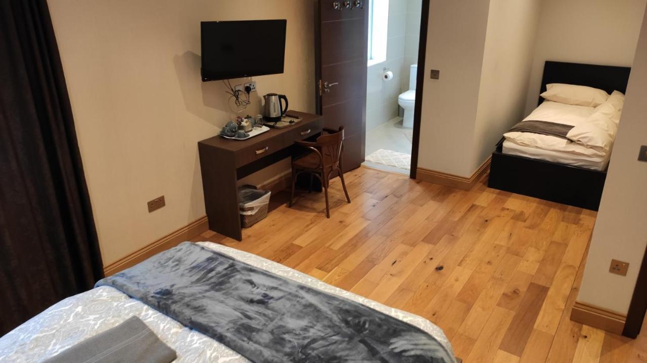 Oyo The Kilburn Arms Bed & Breakfast London Eksteriør bilde